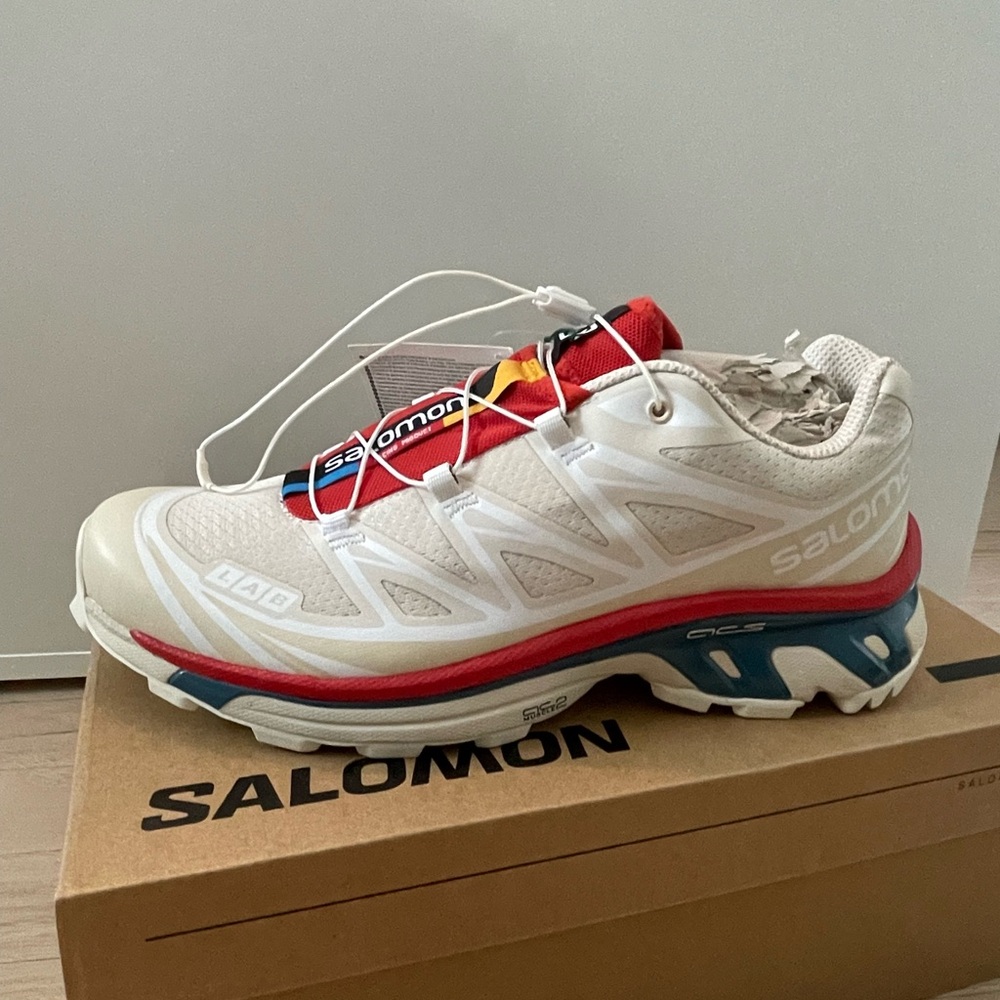 Salomon XT-6 Women’s size 8.5 - NWT